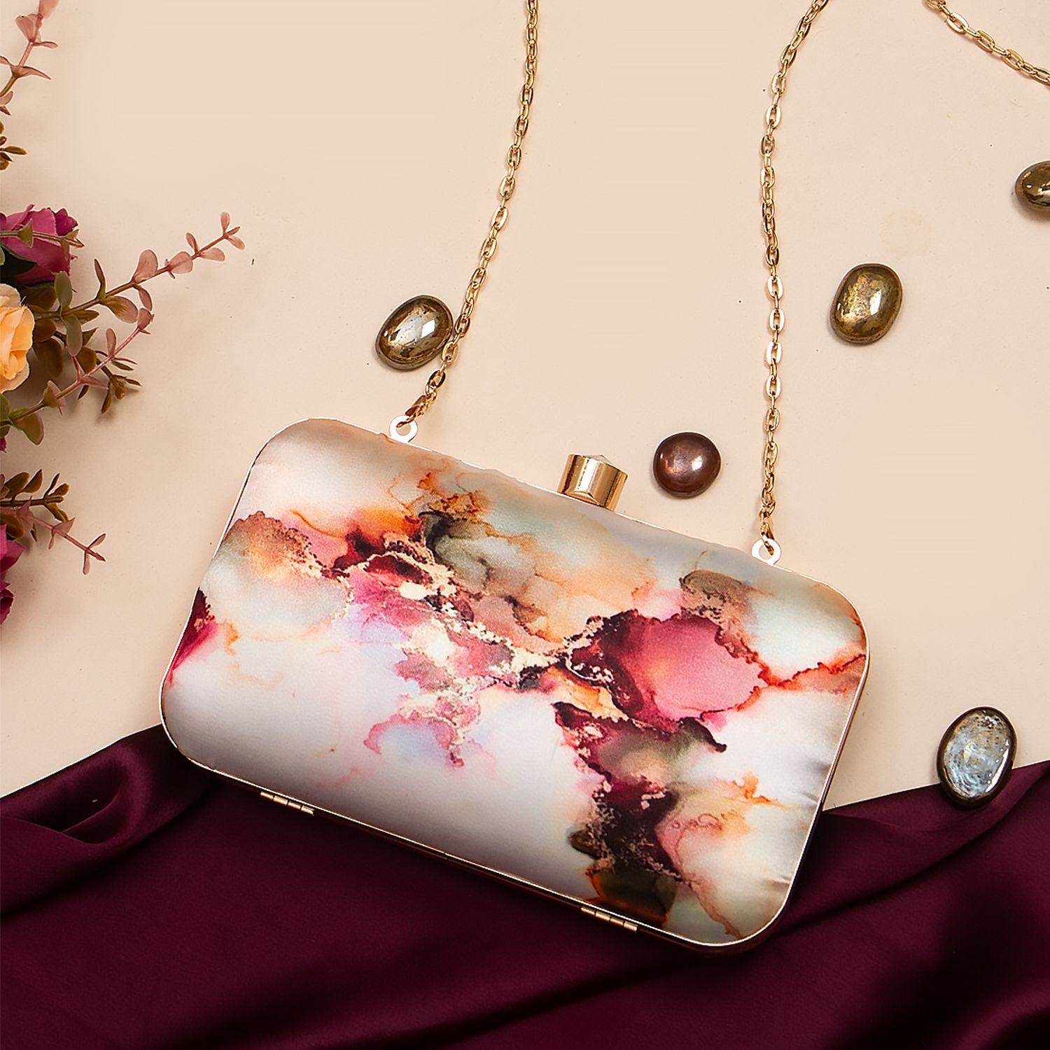 Swisni Printed Clutches - SWIS-758 - Detail View 2