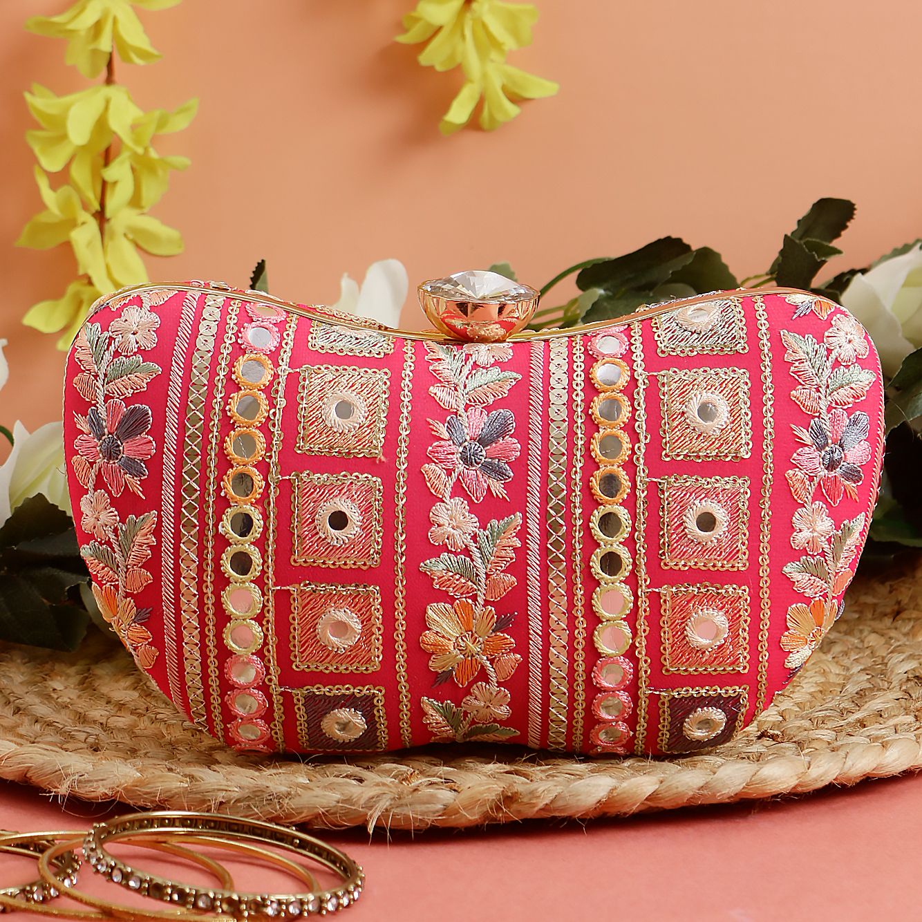 Swisni Embroidered Clutches - SWIS-803 - Creative View