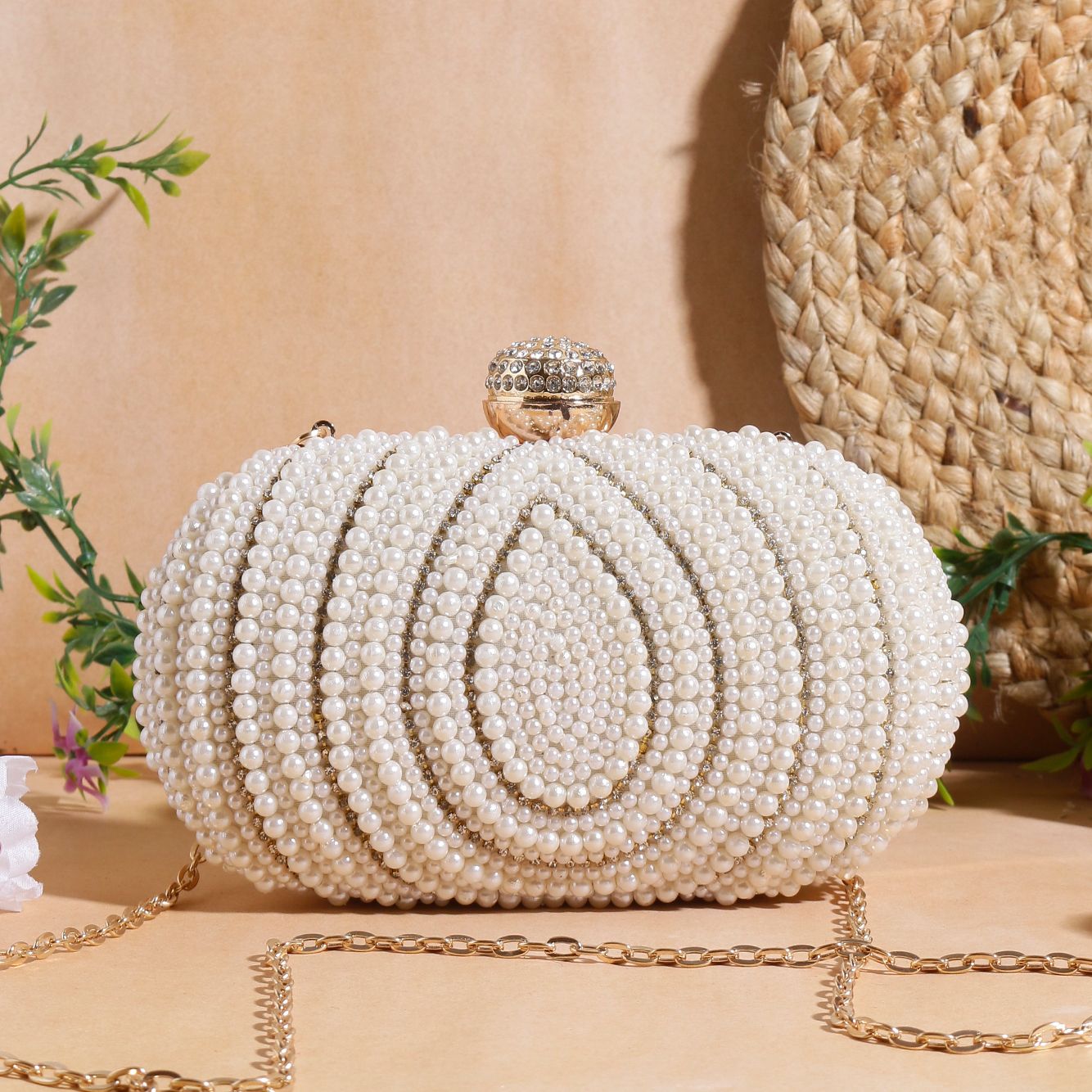 Swisni Embroidered Clutches - SWIS-819 - Creative View