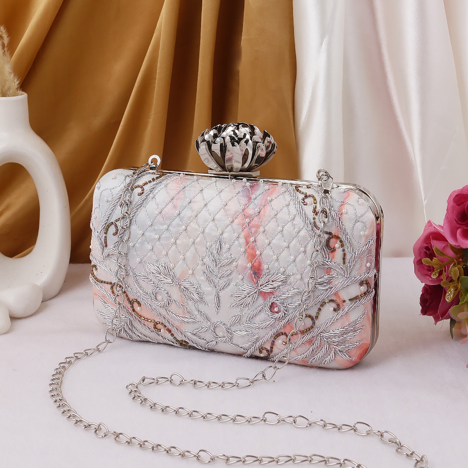 Swisni Embroidered Clutches - SWIS-827 - Detail View 8