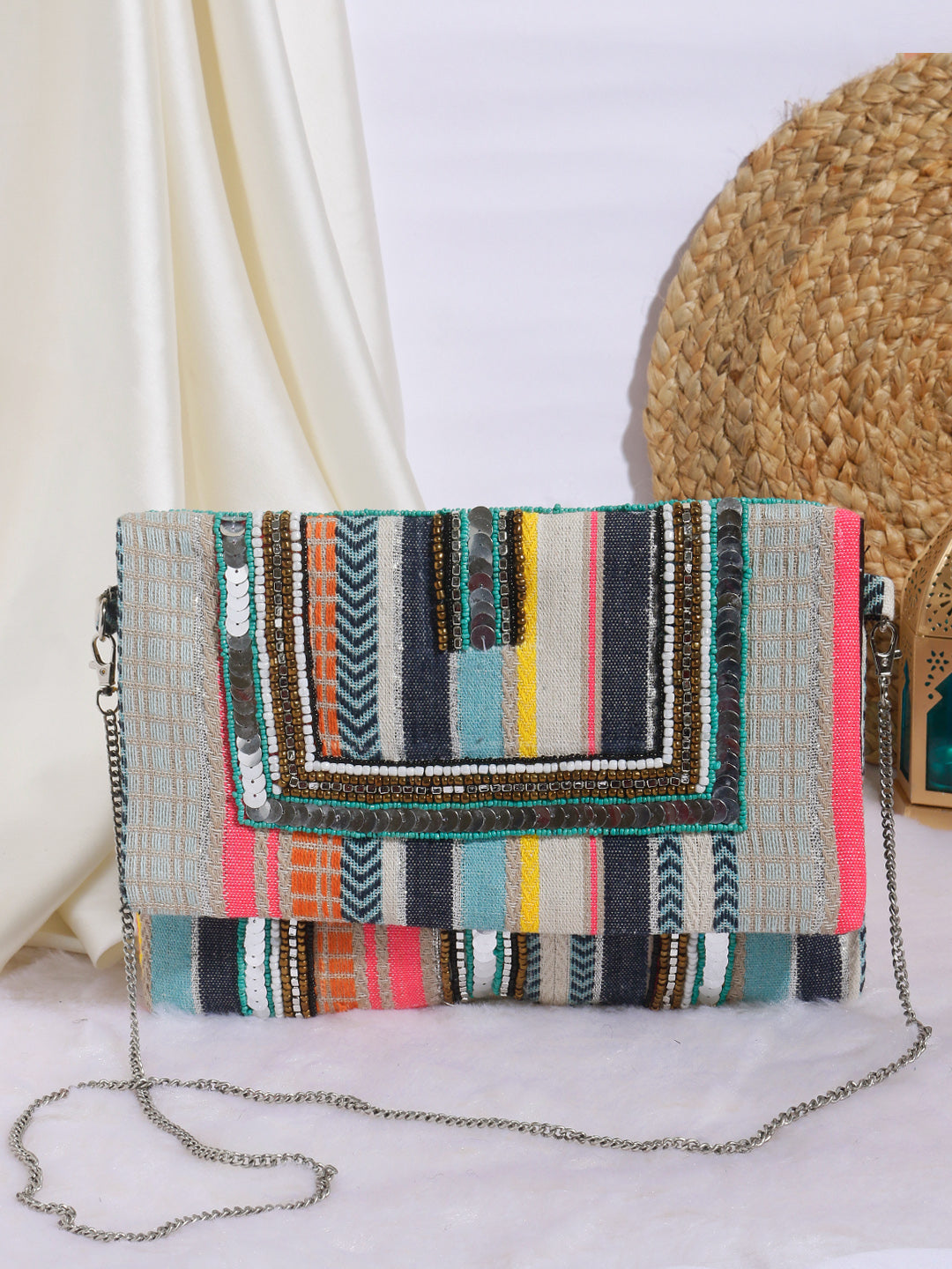 Swisni Beaded Clutches - SWIS-848 - Detail View 14