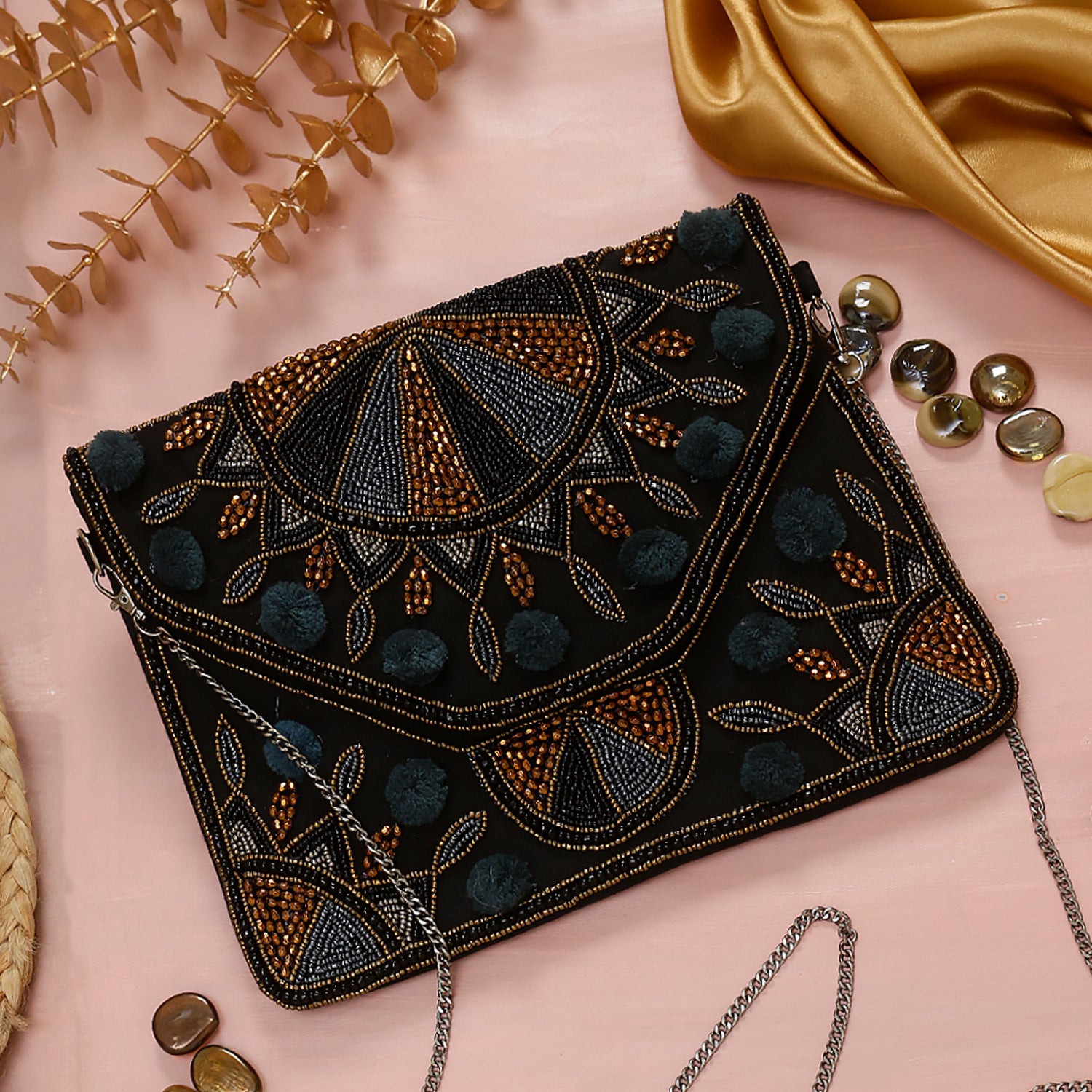 Swisni Beaded Clutches - SWIS-855 - Detail View 7