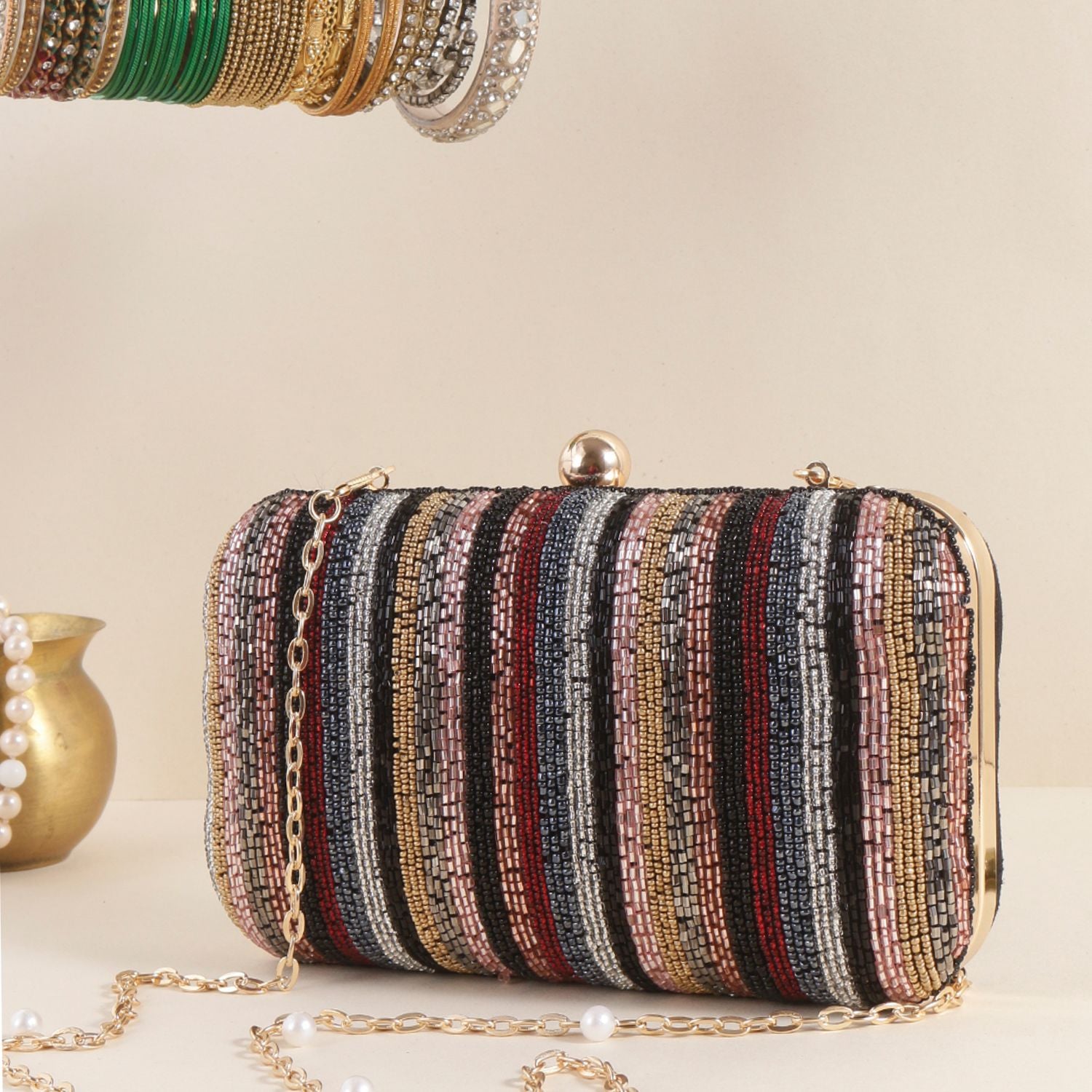 Swisni Embroidered Clutches - SWIS-866 - Detail View 12