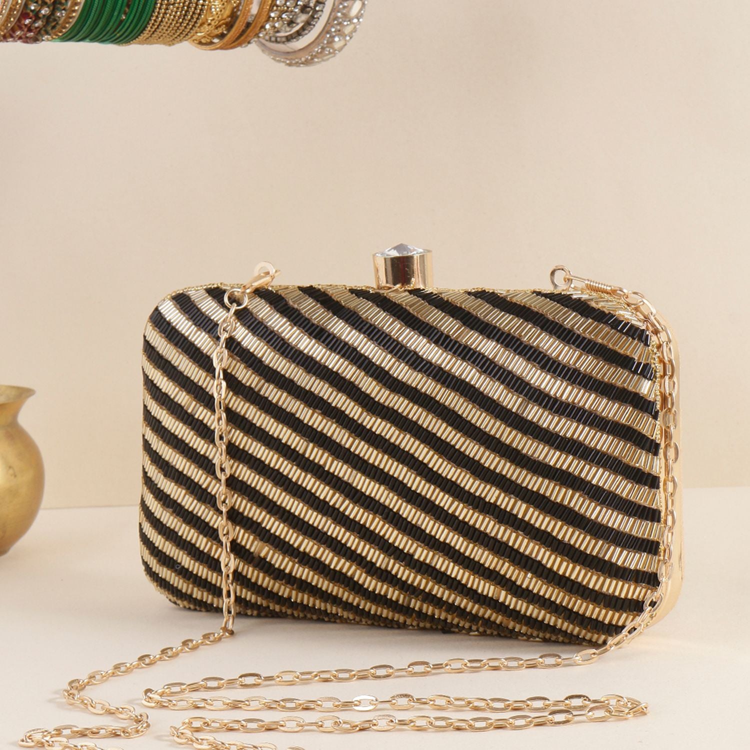 Swisni Embroidered Clutches - SWIS-873 - Detail View 15