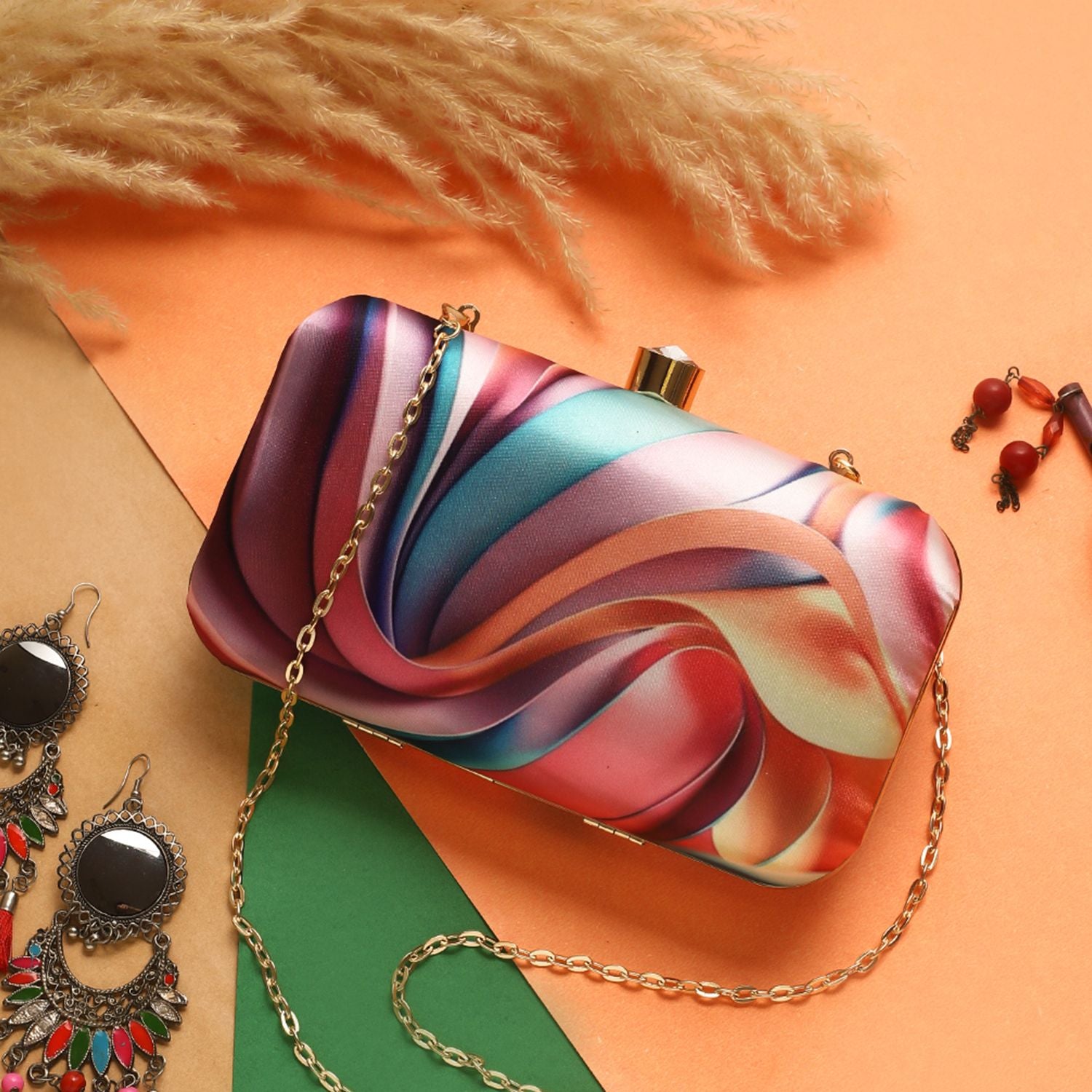 Swisni Printed Clutches - SWIS-912 - Detail View 2
