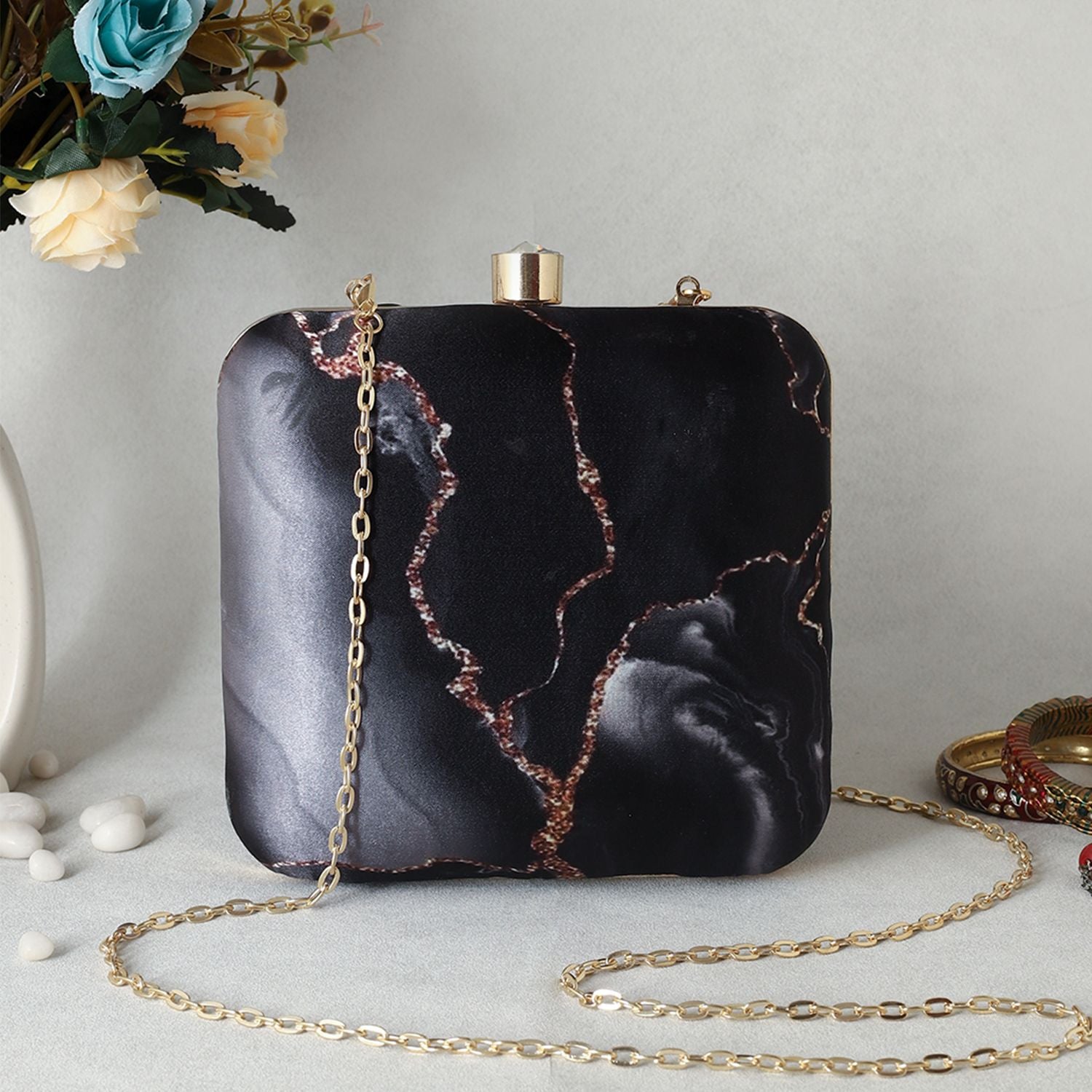Swisni Printed Clutches - SWIS-922 - Detail View 2