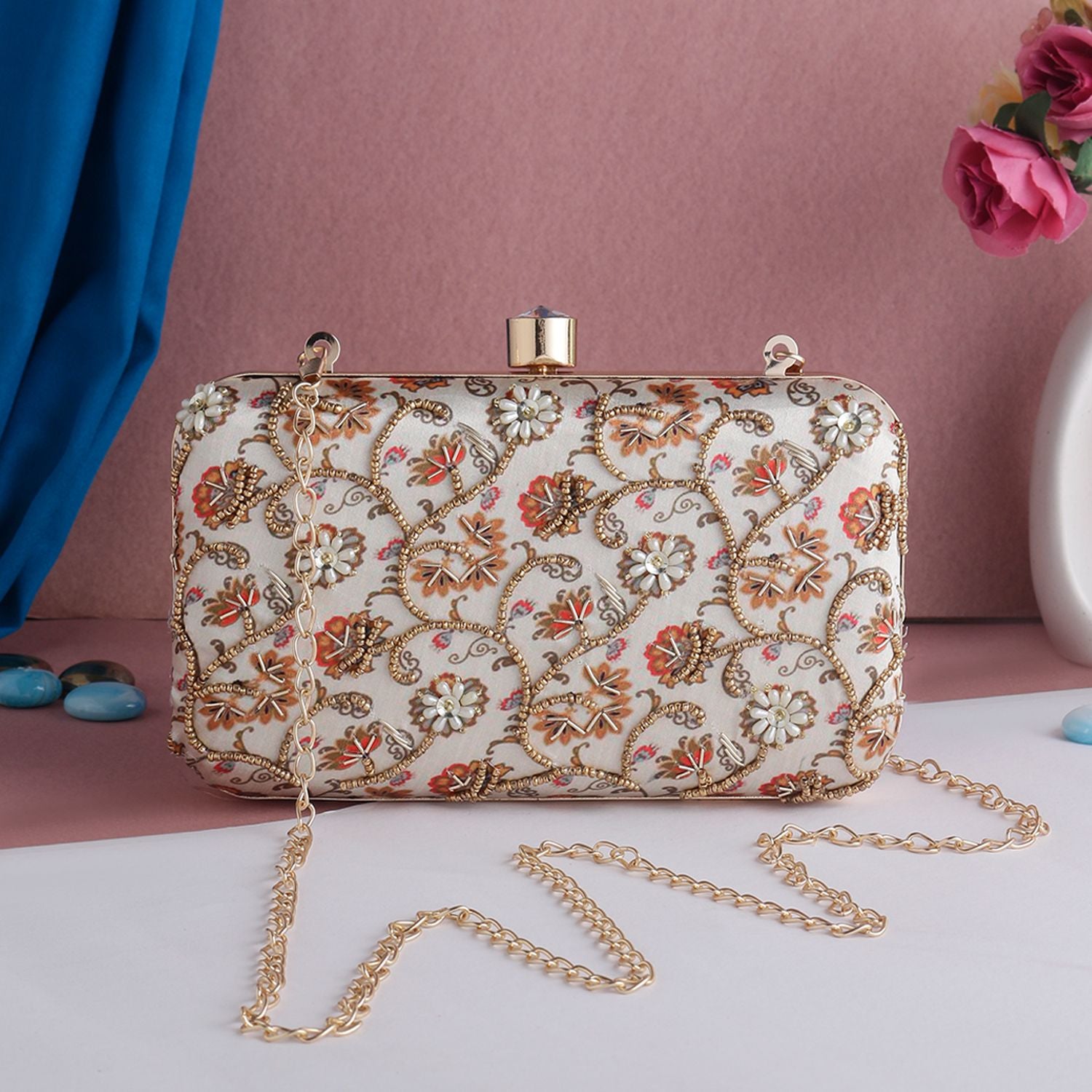 Swisni Embroidered Clutches - SWIS-979 - Detail View 8