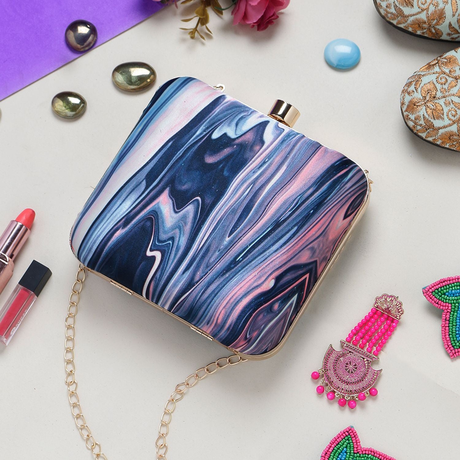 Swisni Printed Clutches - SWIS-995 - Detail View 8