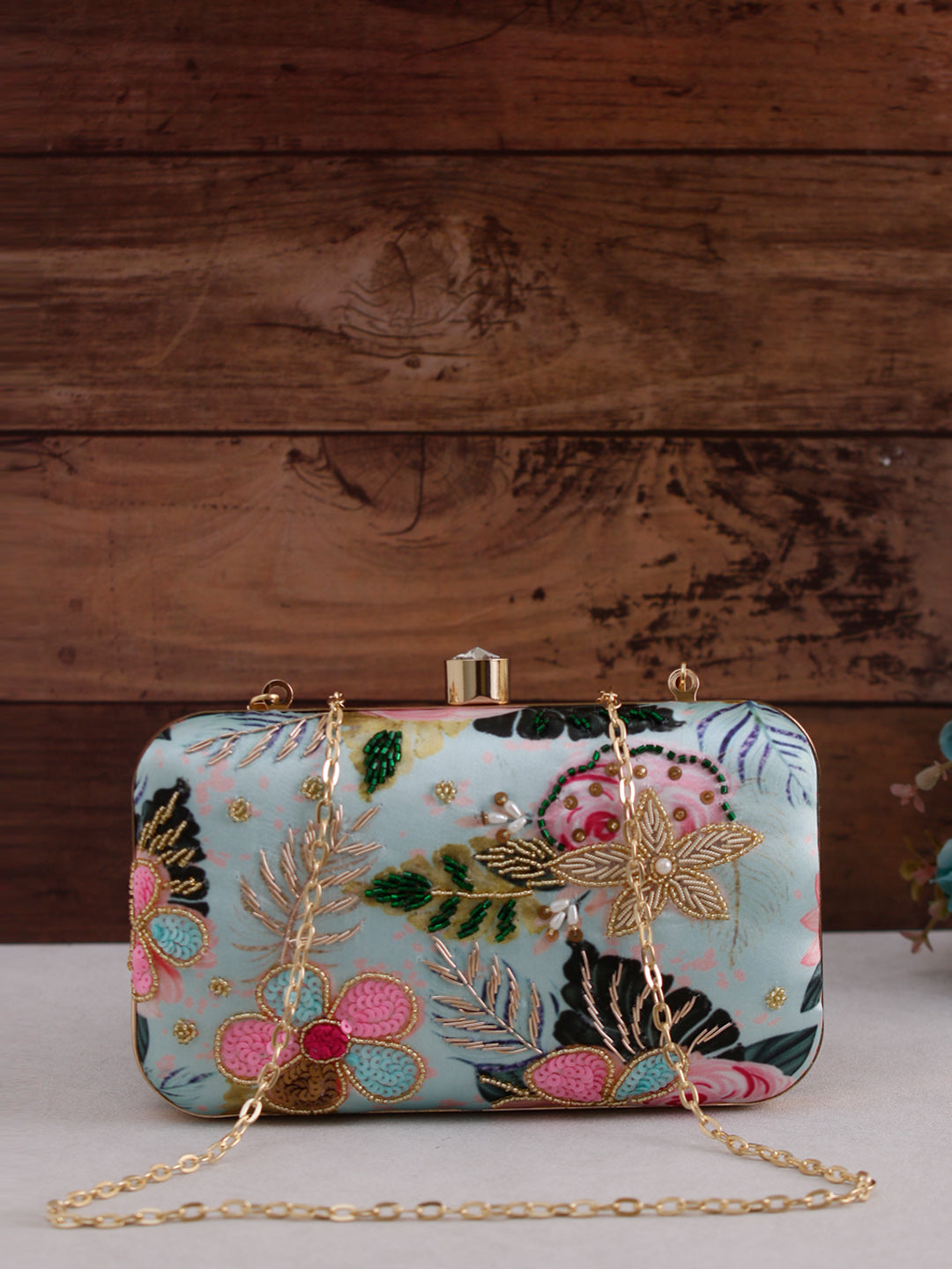 Swisni printed embroidery green clutch